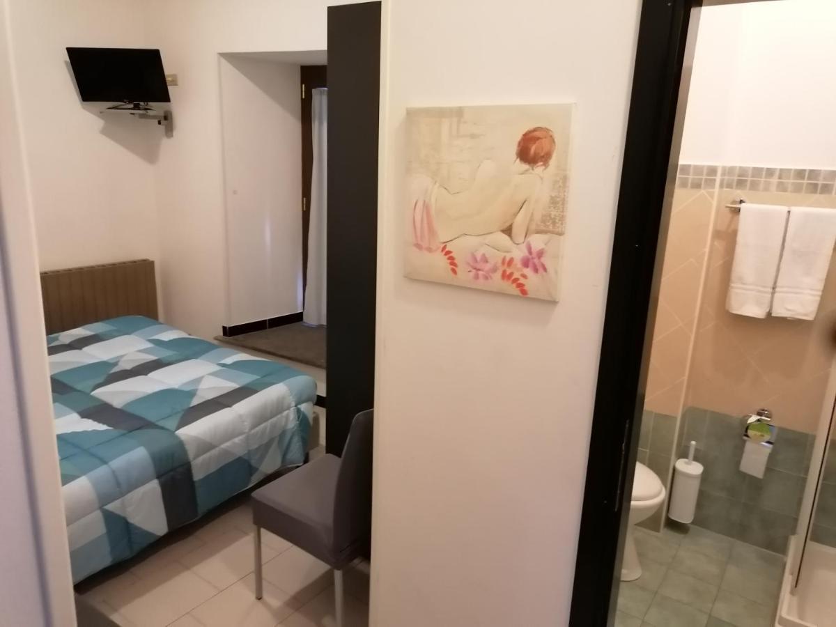 Hotel Centrale Cascia Ngoại thất bức ảnh